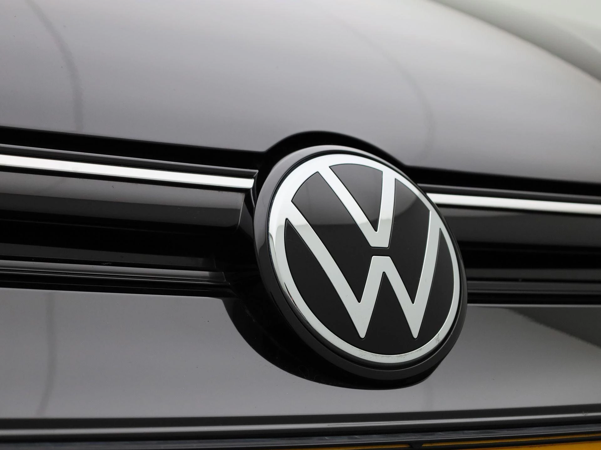 Volkswagen-Golf-image-38