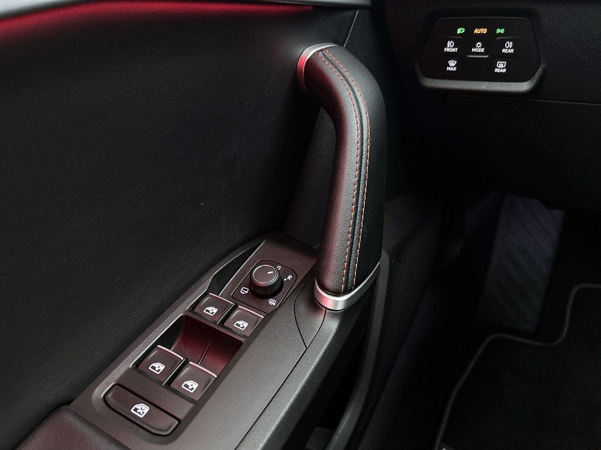 SEAT-Leon-image-35