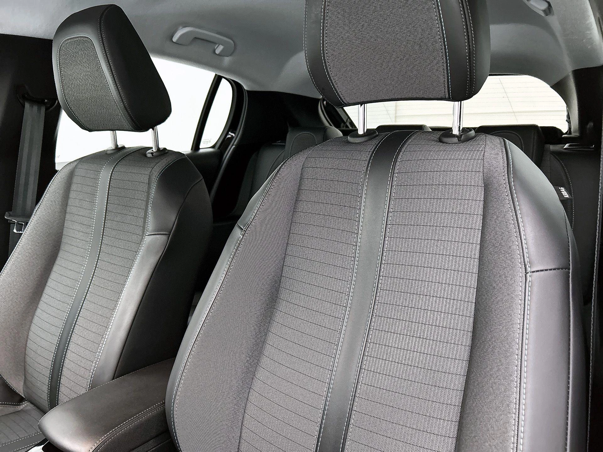 Peugeot 208 1.2 PureTech Allure Pack