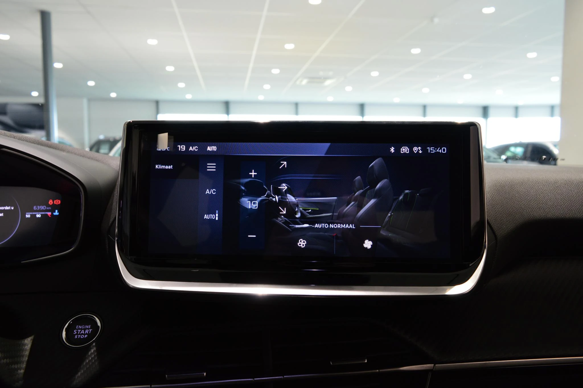Peugeot-2008-image-15
