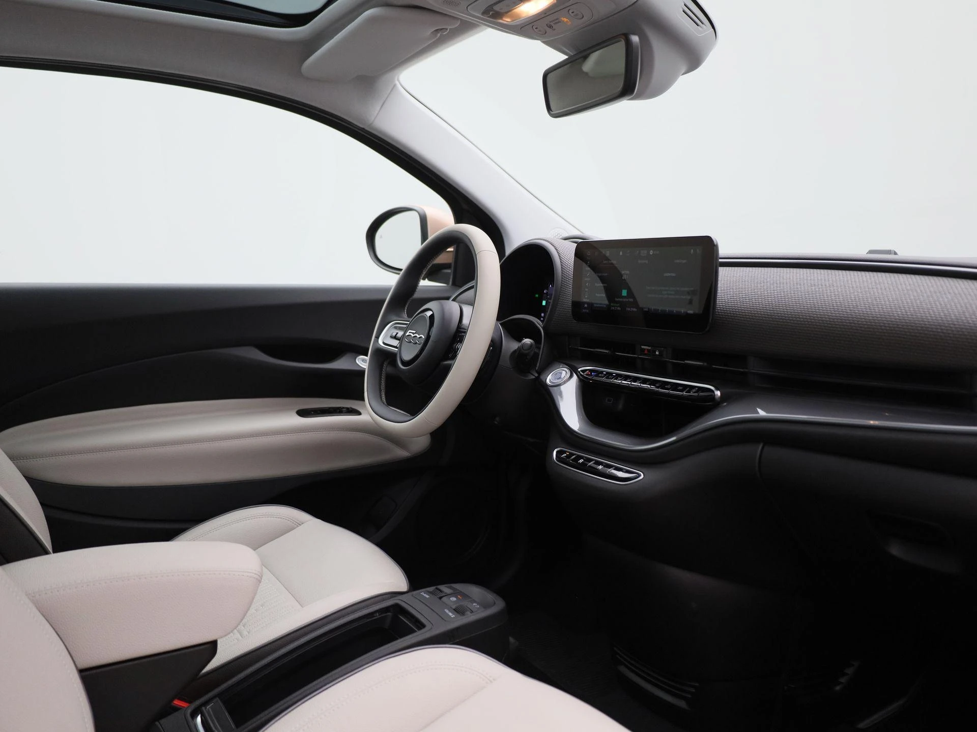 Fiat-500e-image-30