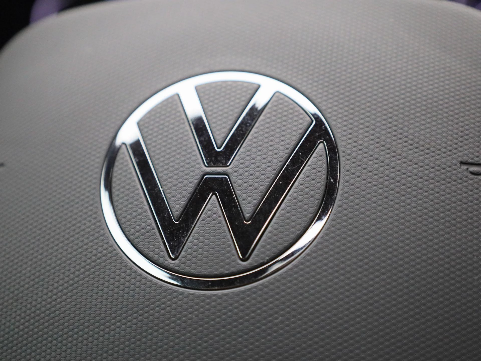 Volkswagen-Tiguan-image-31