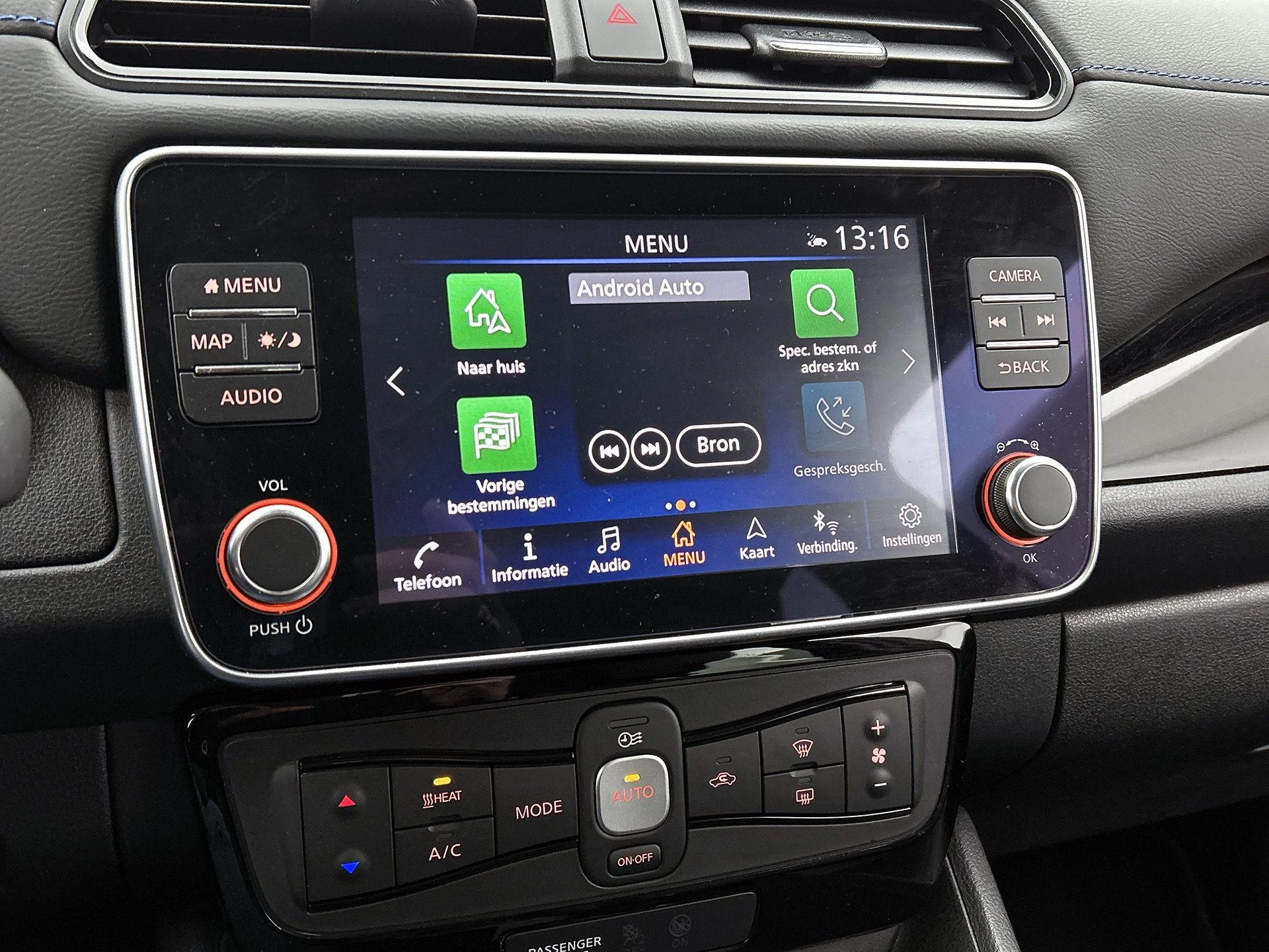 Nissan-Leaf-image-34