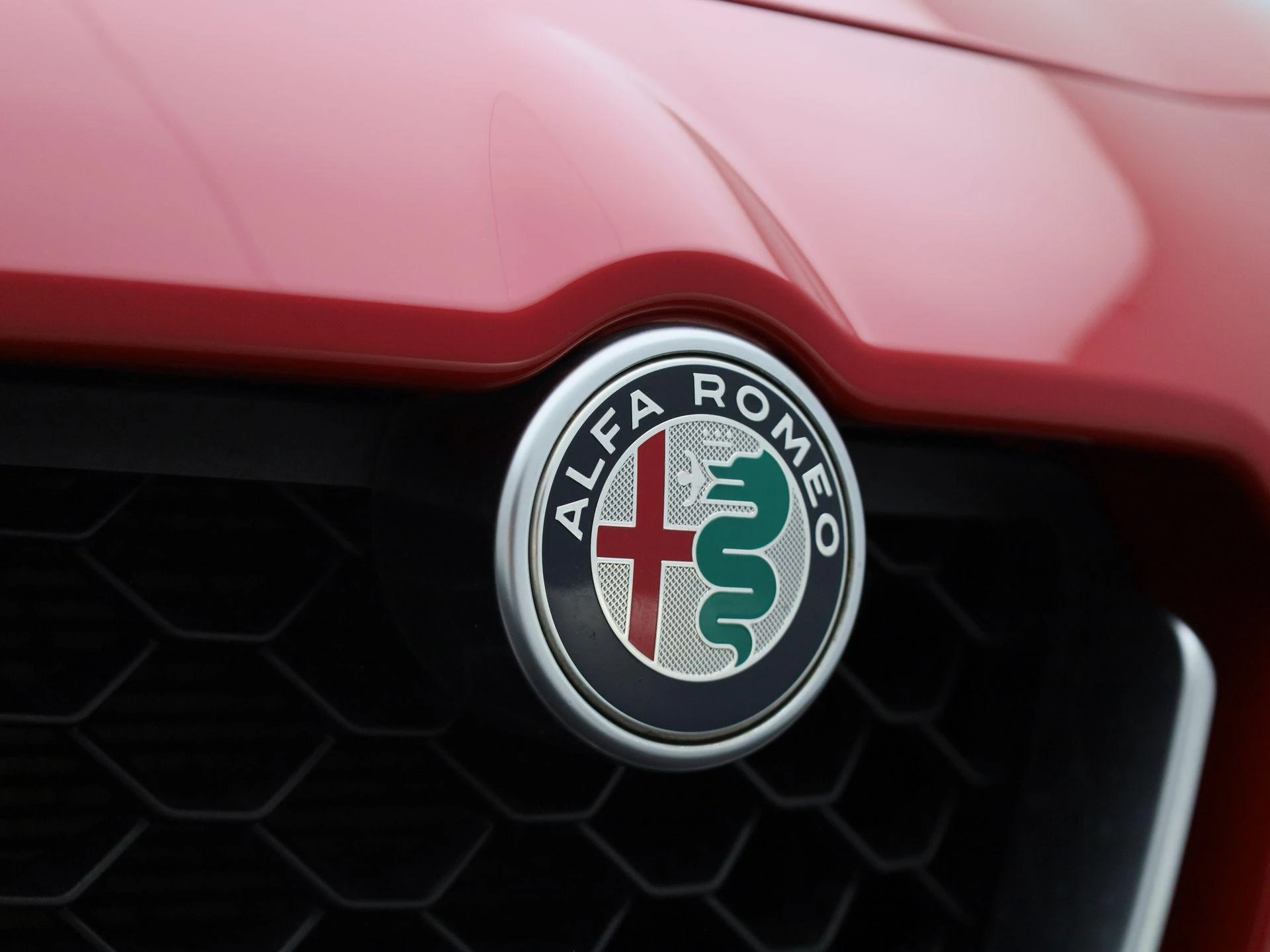 Alfa Romeo-Stelvio-image-39
