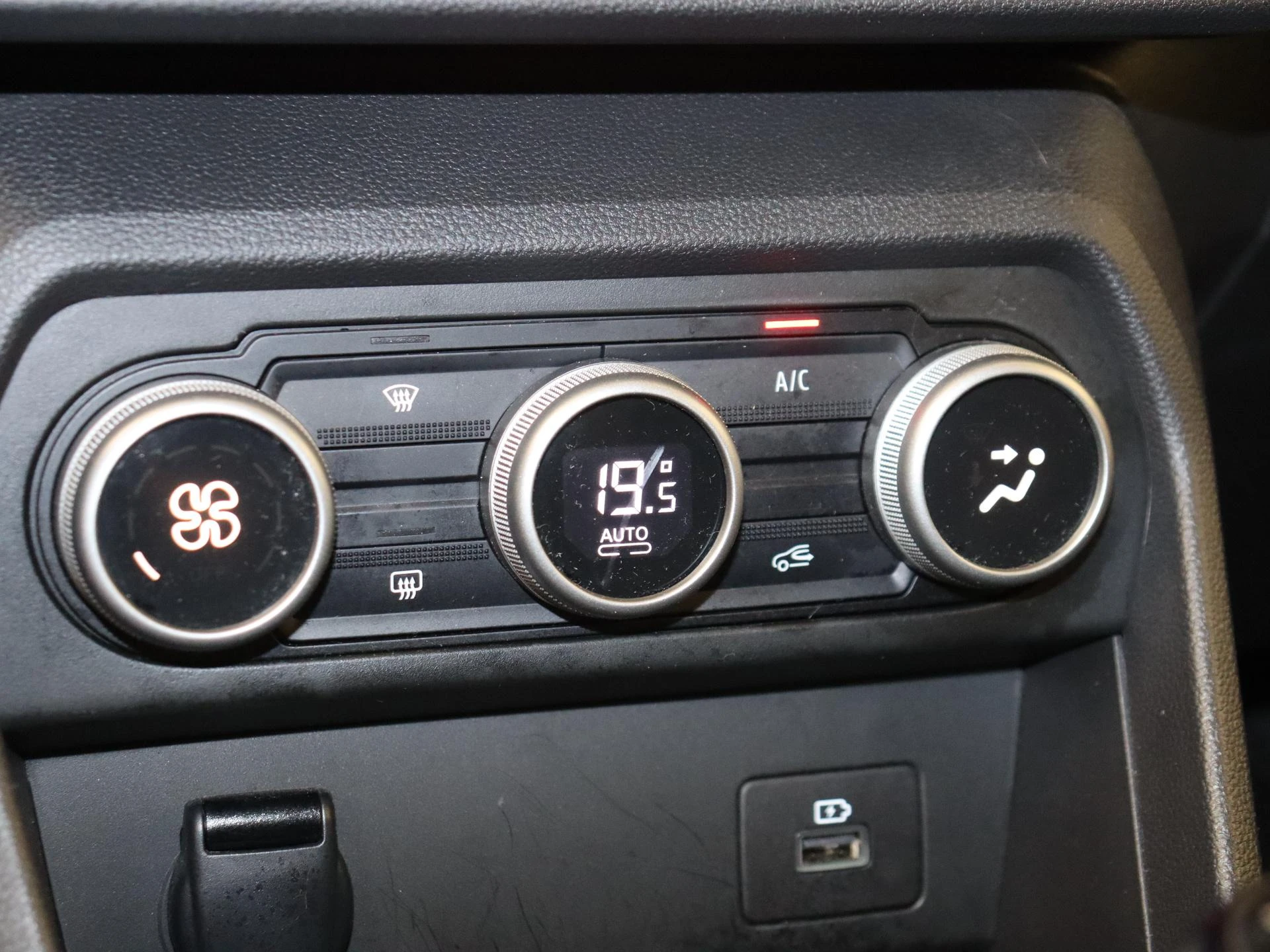 Dacia-Jogger-image-19