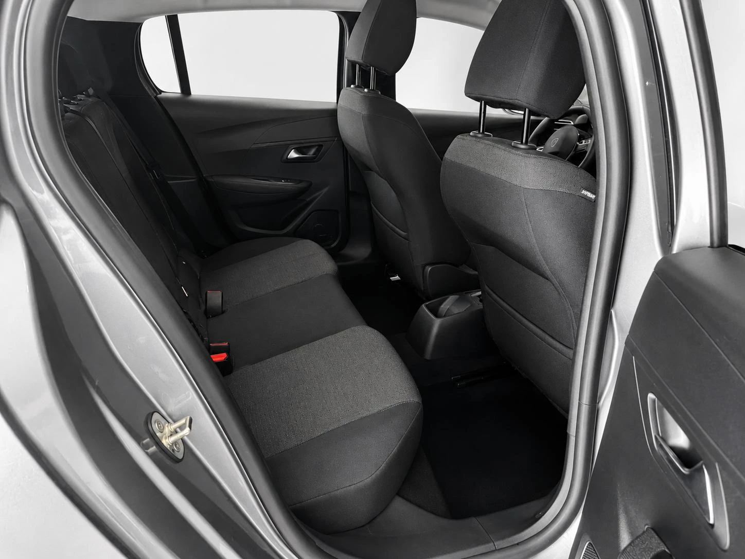 Peugeot-208-image-11