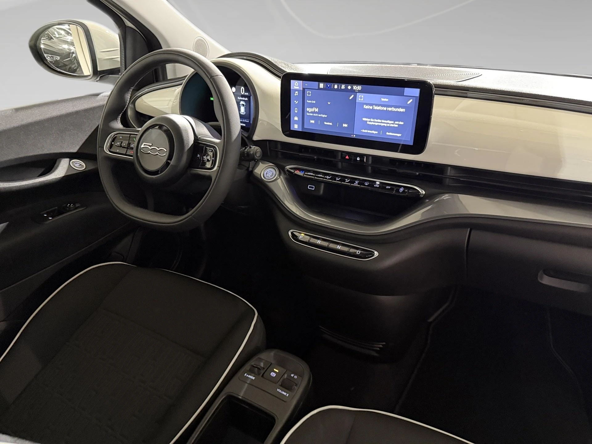 Fiat-500e-image-6