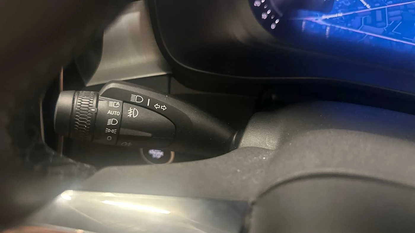 Volvo-XC40-image-24