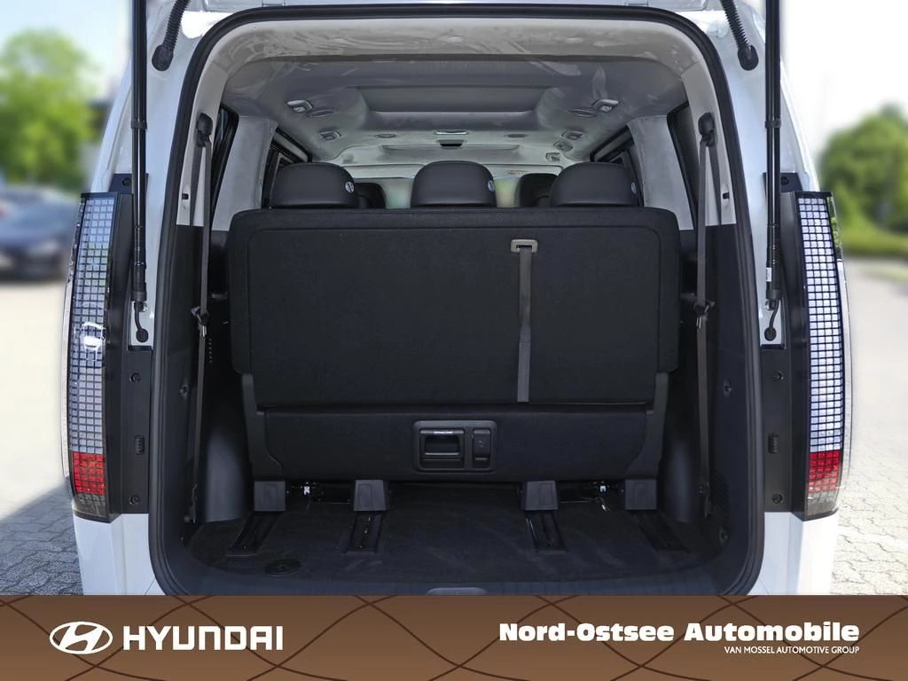Hyundai Staria HEV 7-Sitzer Signature Panoramadach