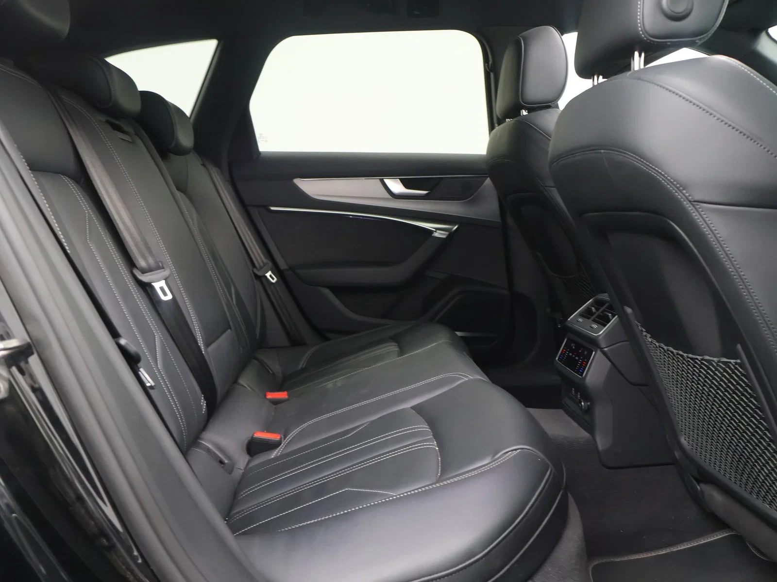 Audi-A6-image-11