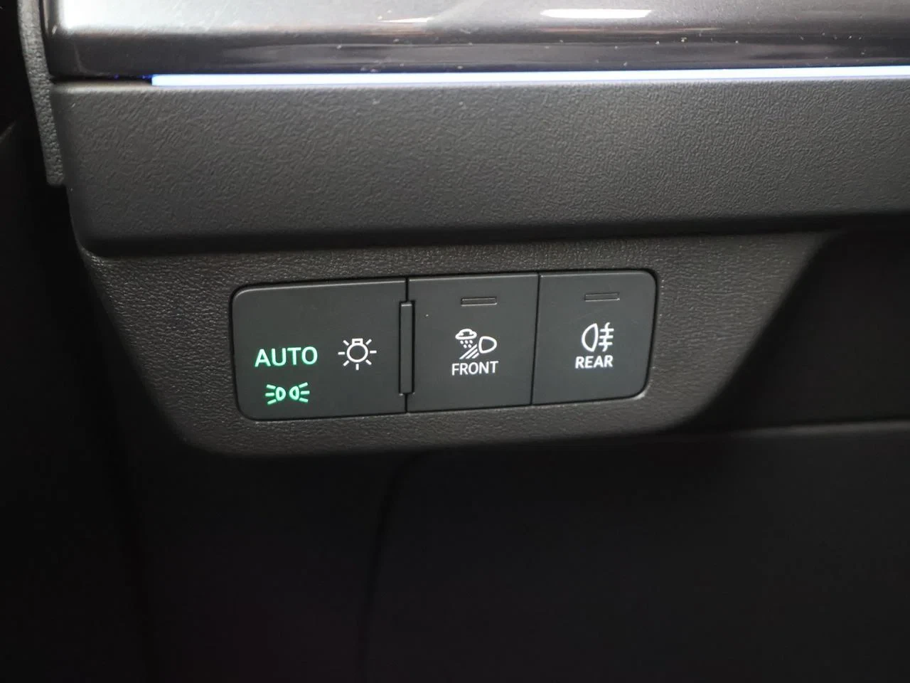 Audi-Q4 Sportback e-tron-image-24