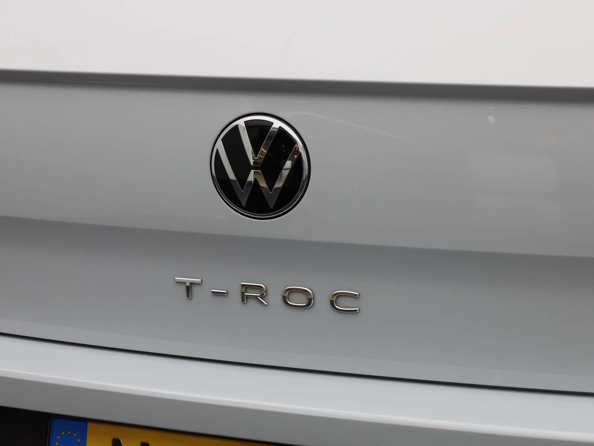 Volkswagen-T-Roc-image-37