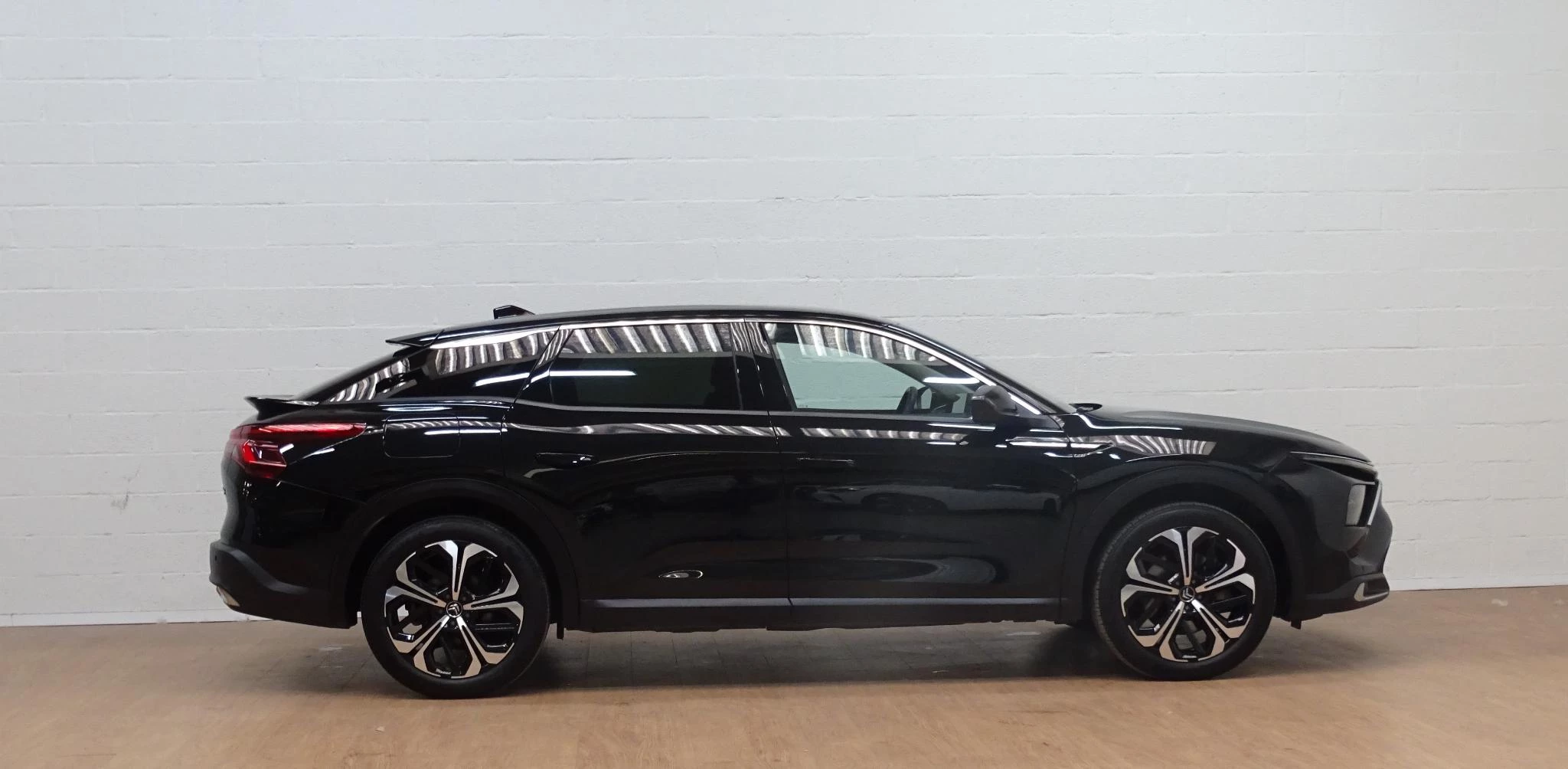 Citroën C5 X 1.6T Hybrid plus