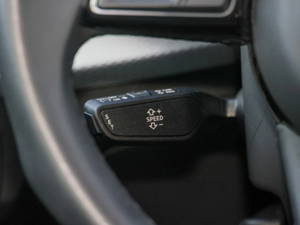 Audi Q2 35 TFSI S line S-tronic