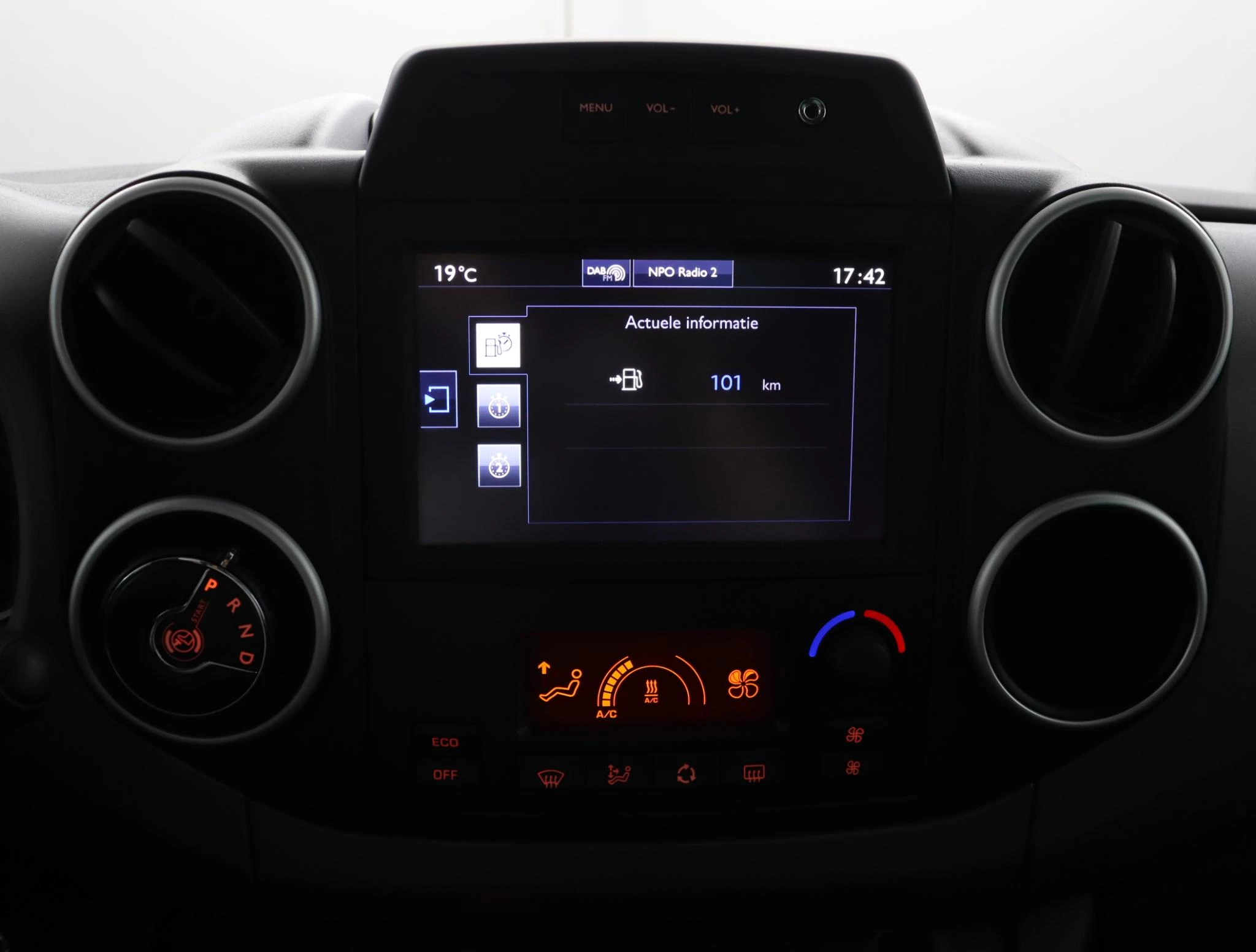 Peugeot-e-Partner-image-32