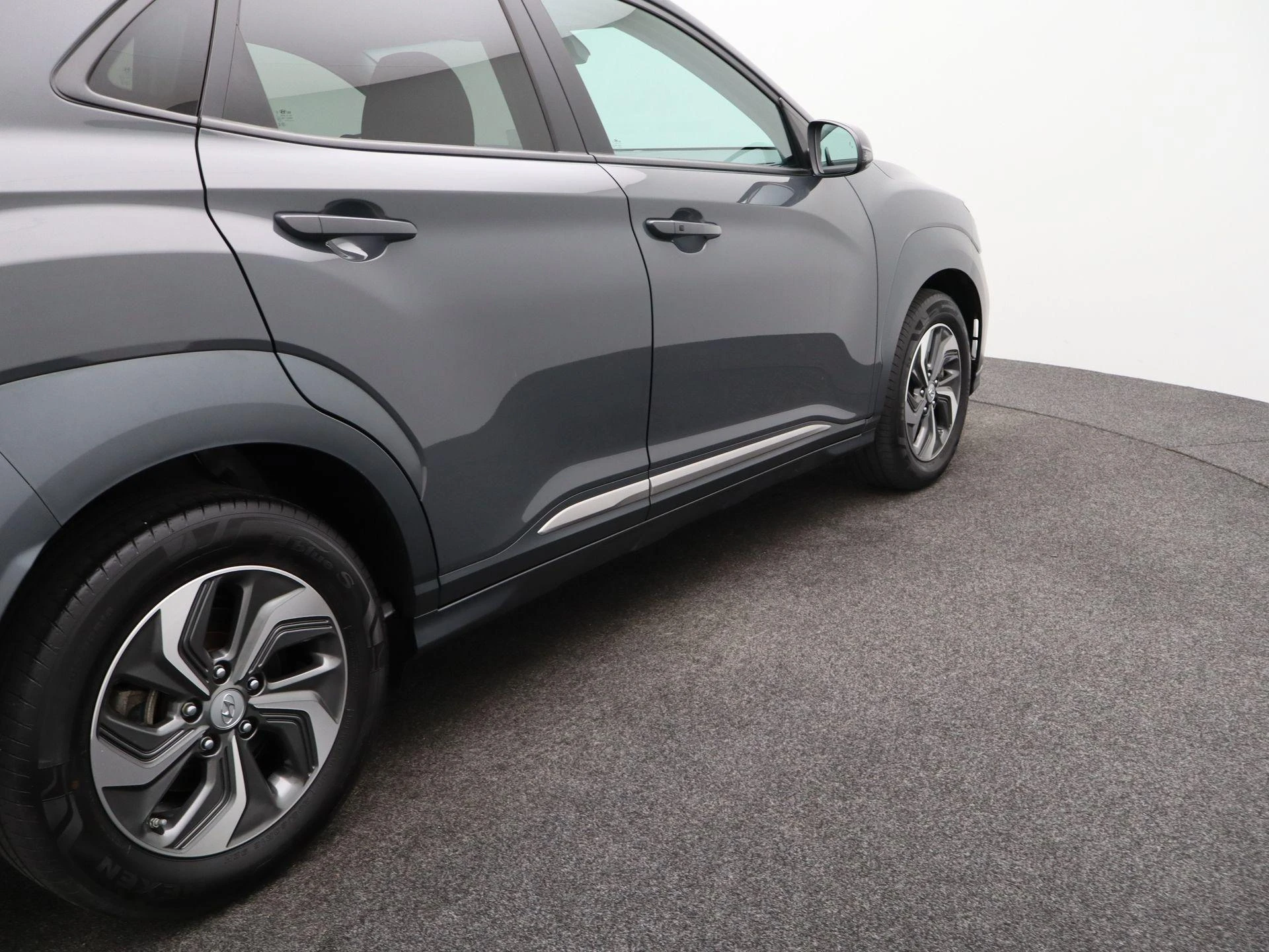 Hyundai-Kona-image-40
