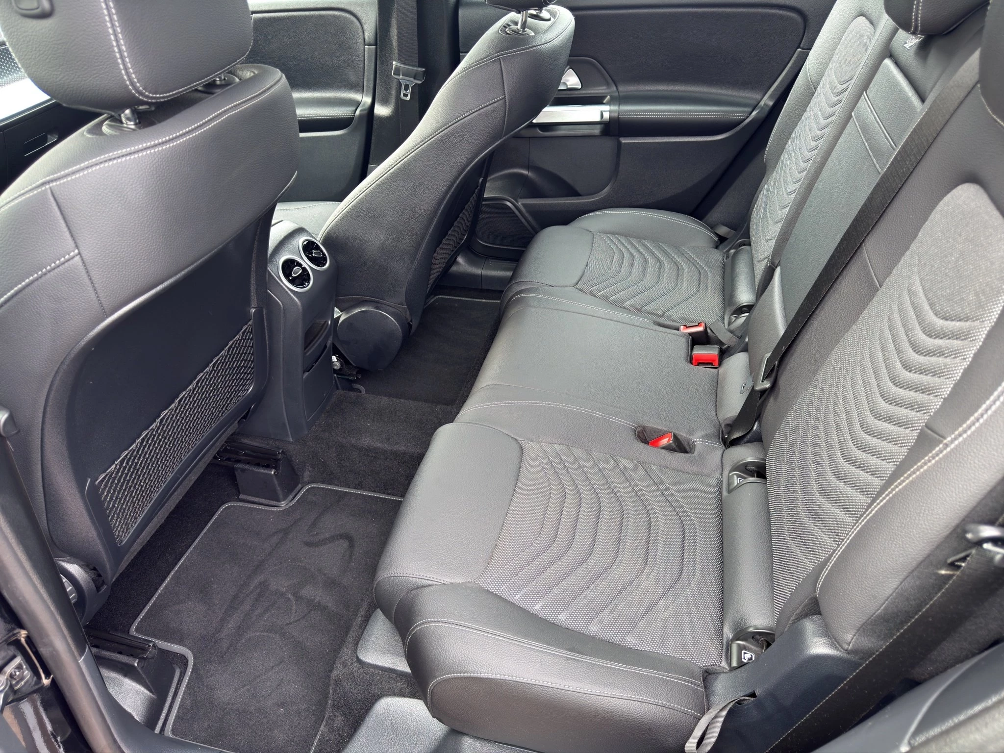 Mercedes-Benz GLB 200 d Progressive (EURO 6e)
