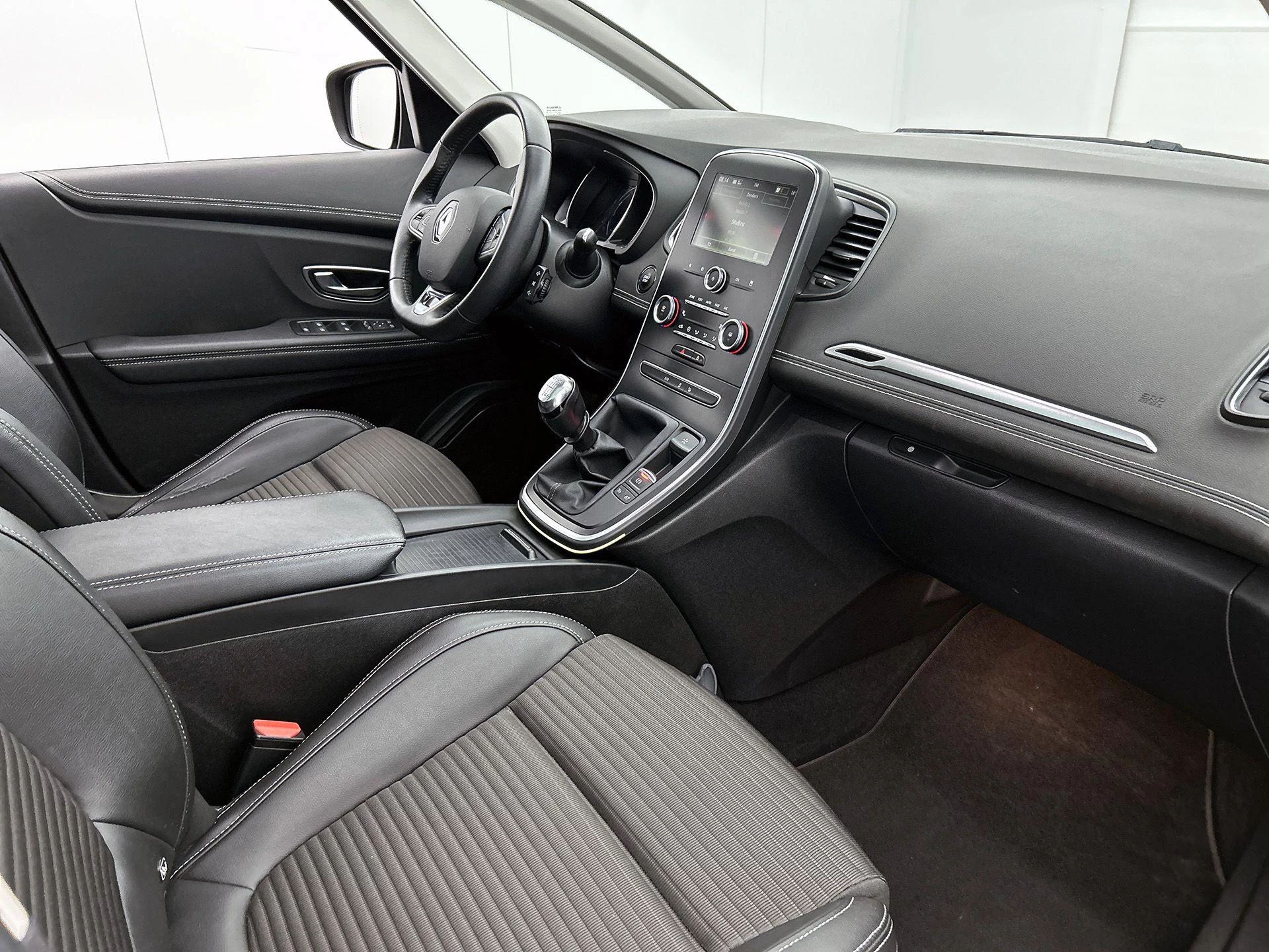 Renault Grand Scénic 1.3 TCe Intens