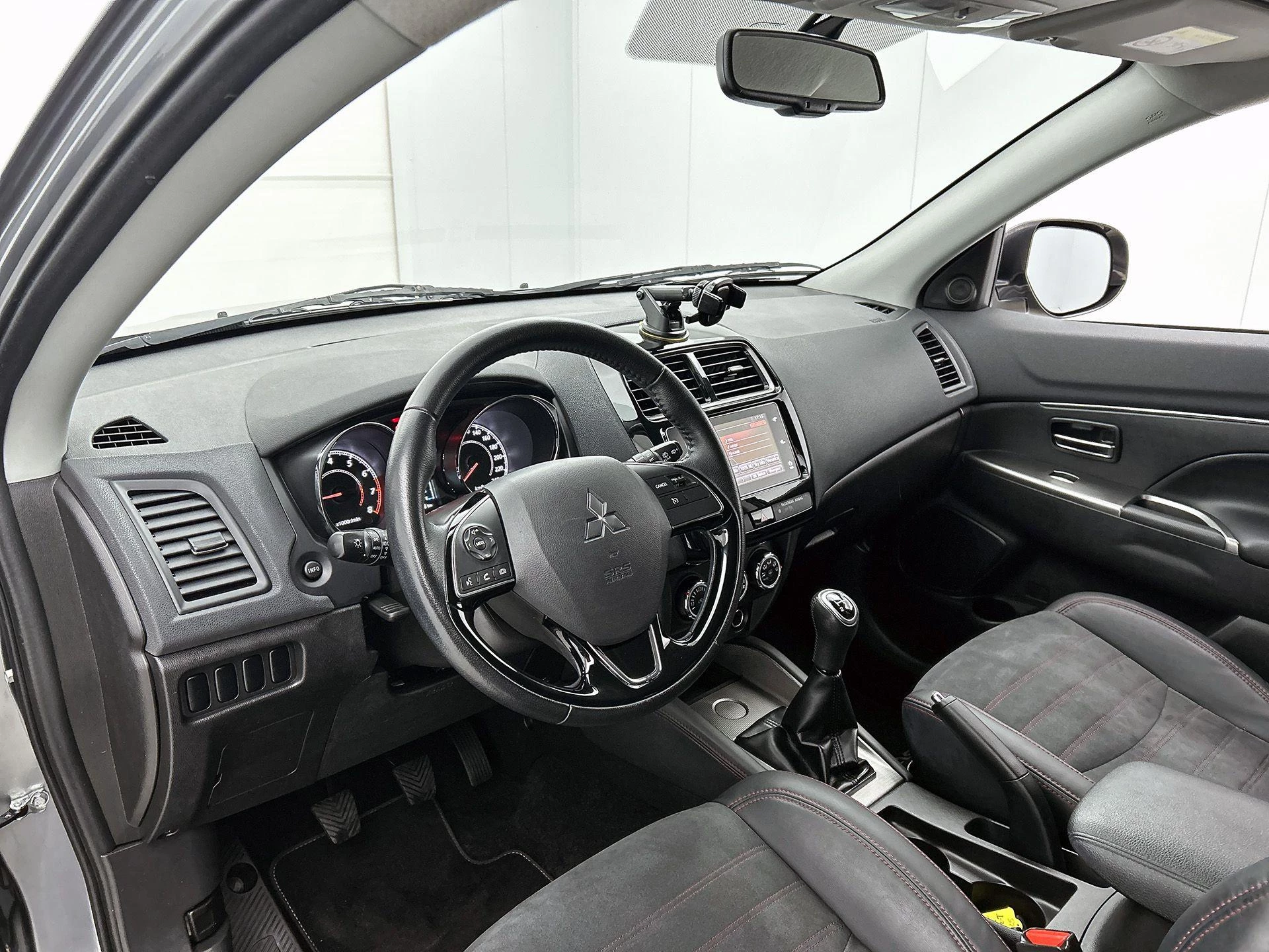 Mitsubishi-ASX-image-18
