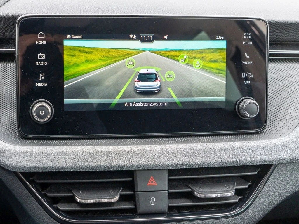 Škoda Scala 1.0 TSI Selection Smart Link, Rear View