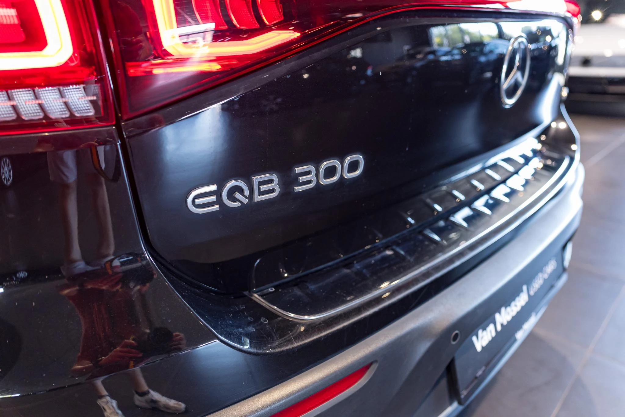Mercedes-Benz EQB 300 4Matic | Zetelverw. | Sfeerver. | Carplay