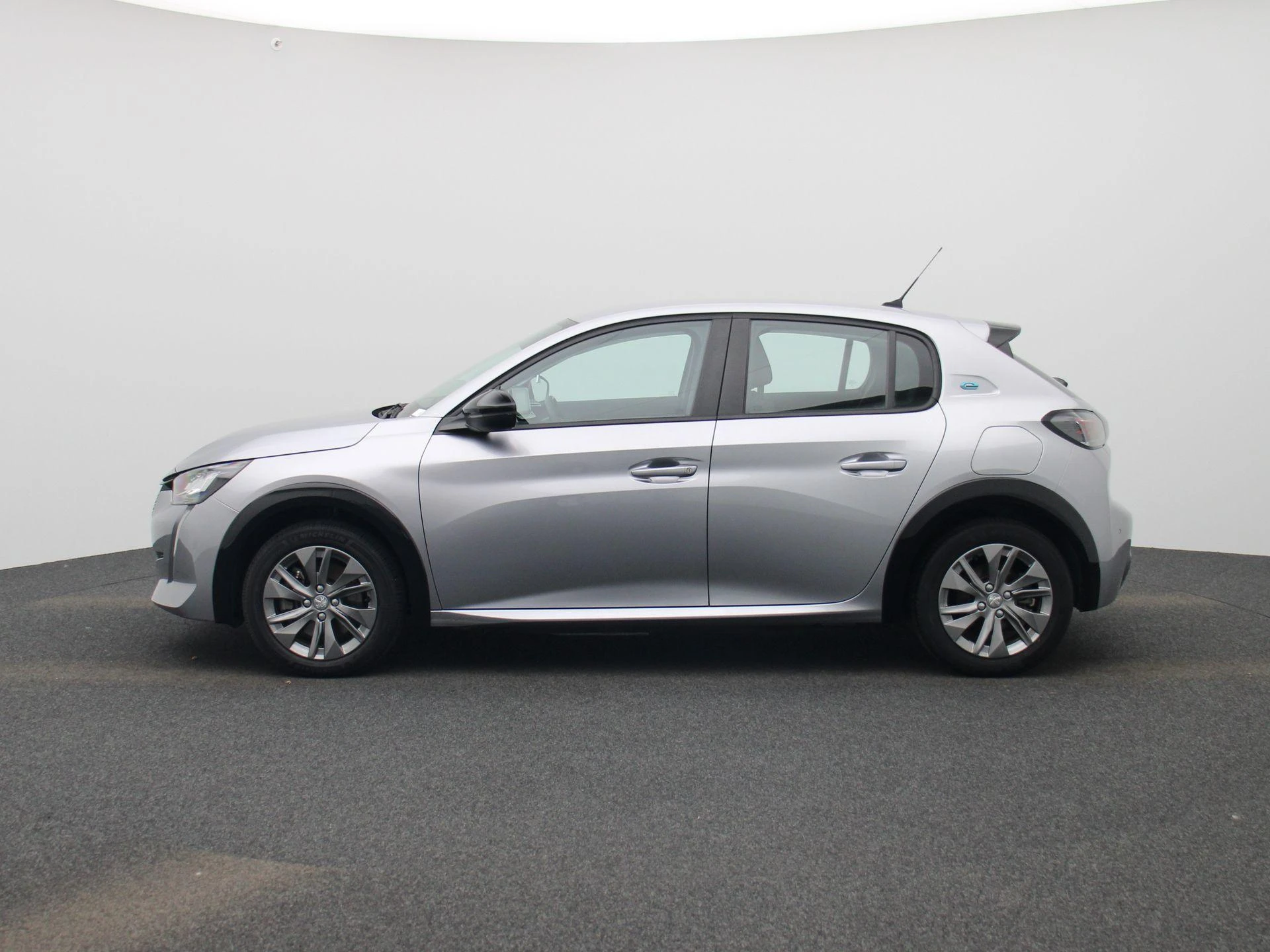 Peugeot e-208 EV Active Pack 50 kWh