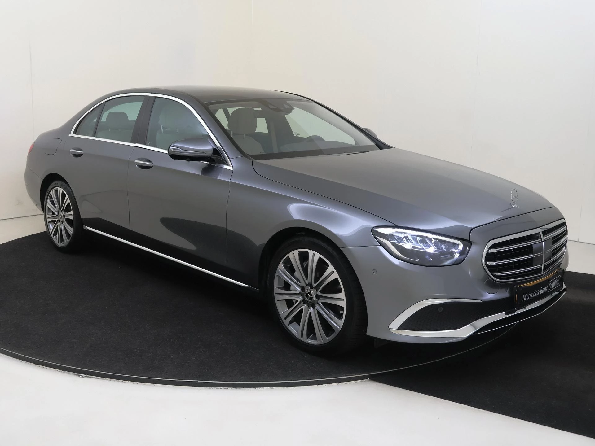 Mercedes-Benz E-Klasse 300 de Luxury Line
