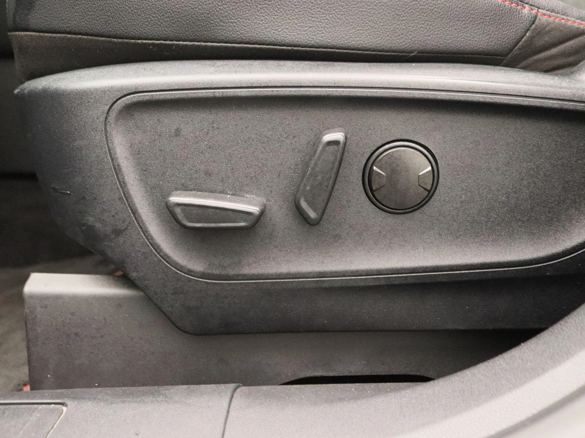 Ford Kuga 2.5 PHEV ST-Line