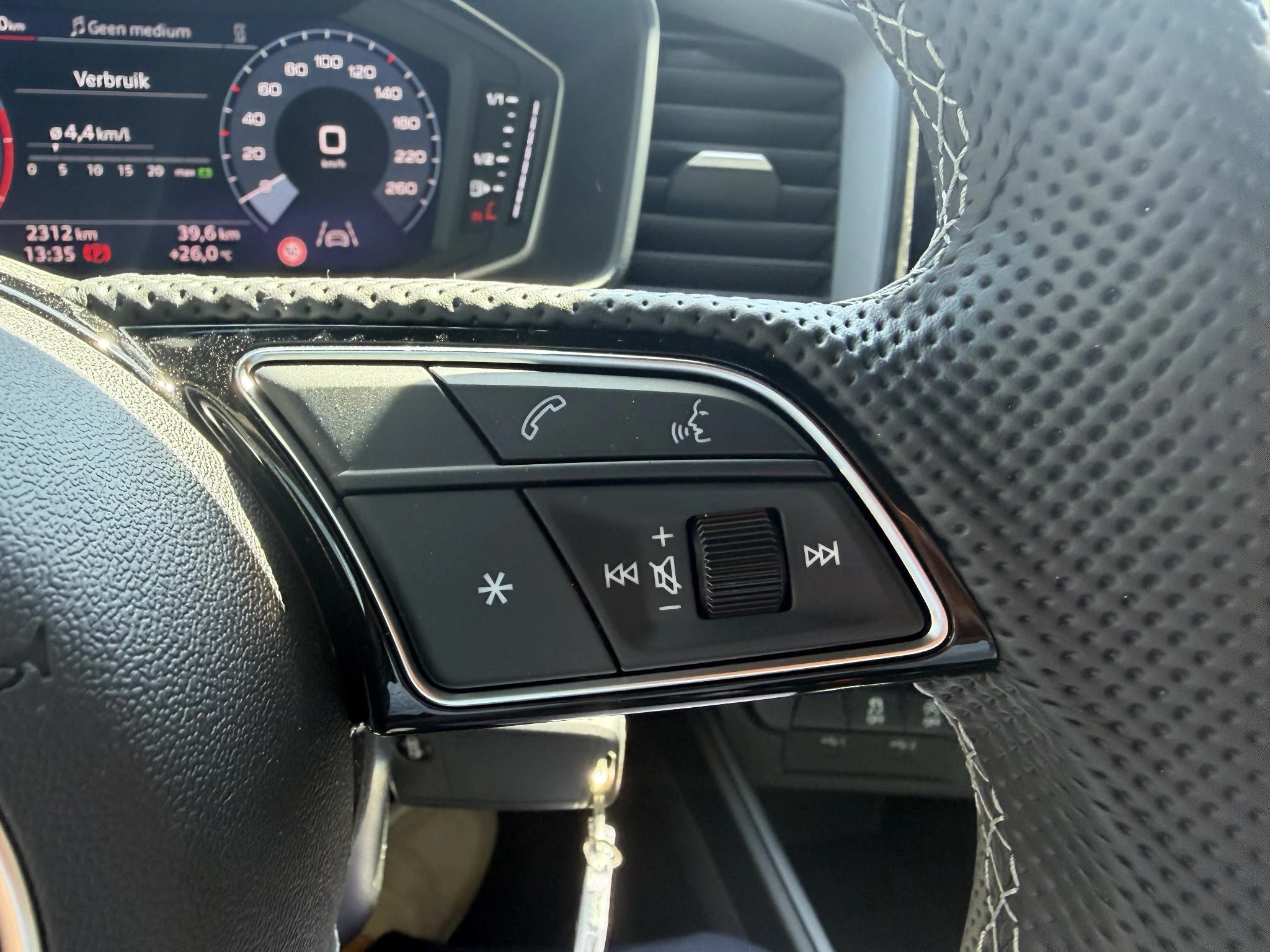 Audi-A1 Sportback-image-14