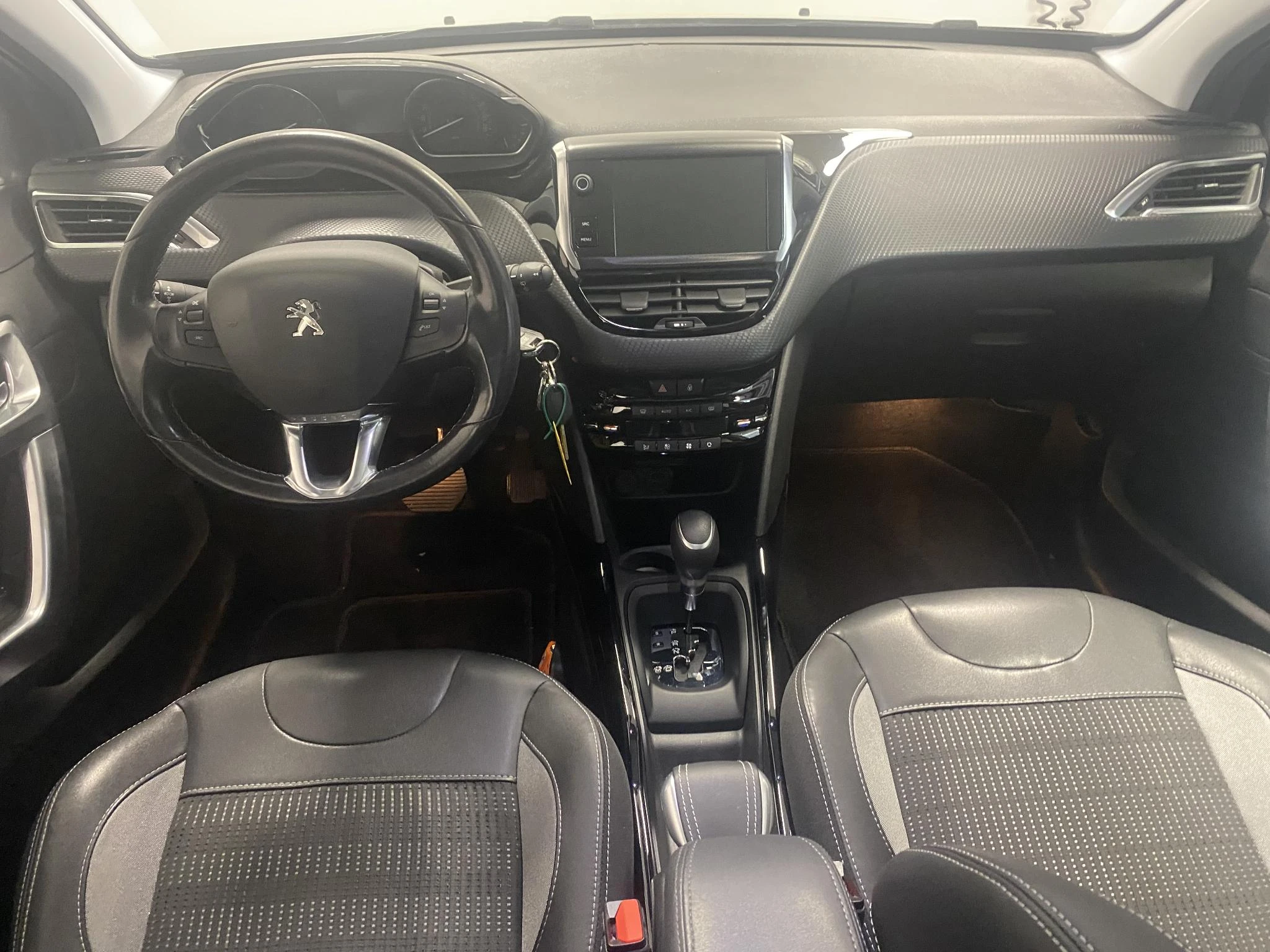 Peugeot 2008 1.2 PureTech Allure