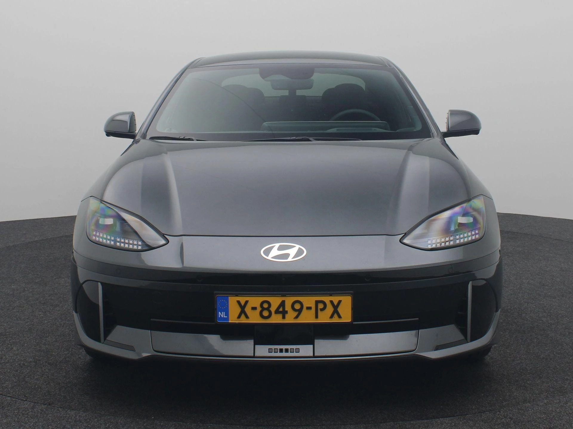 Hyundai-IONIQ 6-image-2