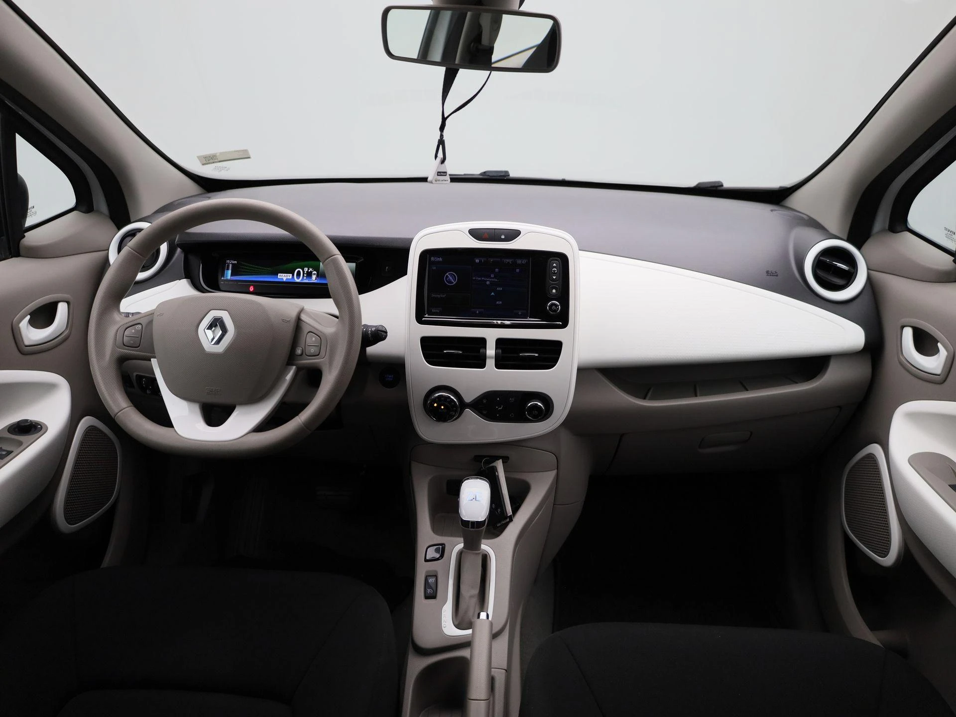 Renault-ZOE-image-31