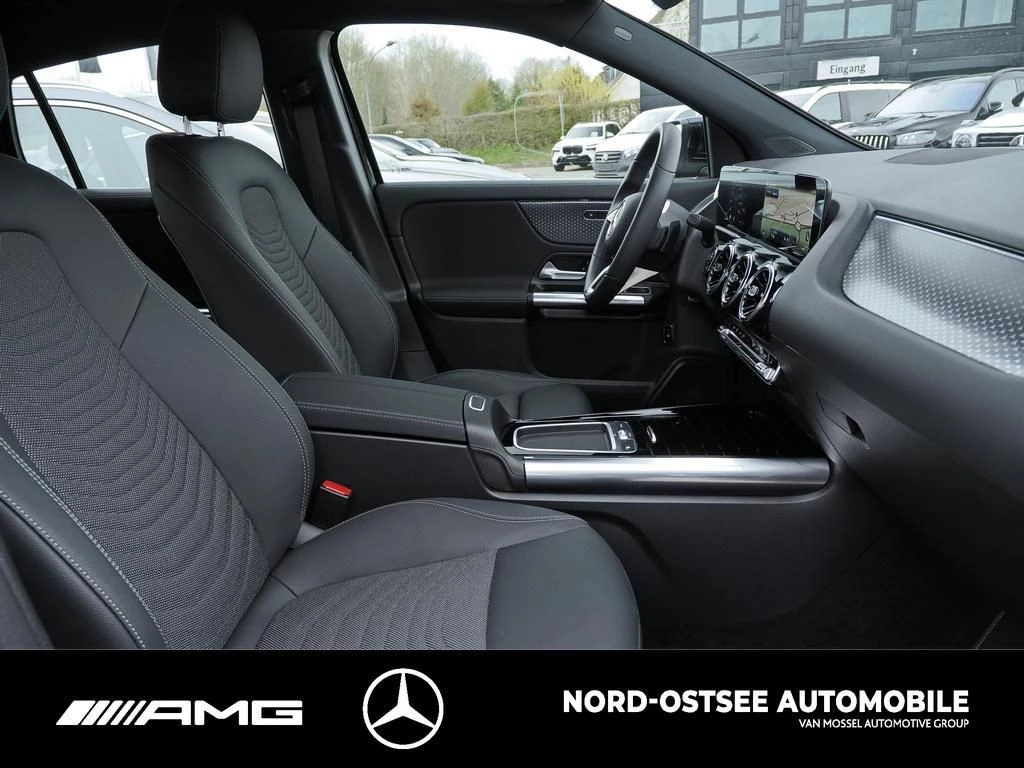 Mercedes-Benz GLA 200 PROGRESSIVE AHK SHZ MBUX KLIMA NAVI Progressive
