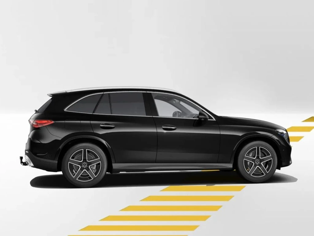 Mercedes-Benz-GLC 300 d-image-7