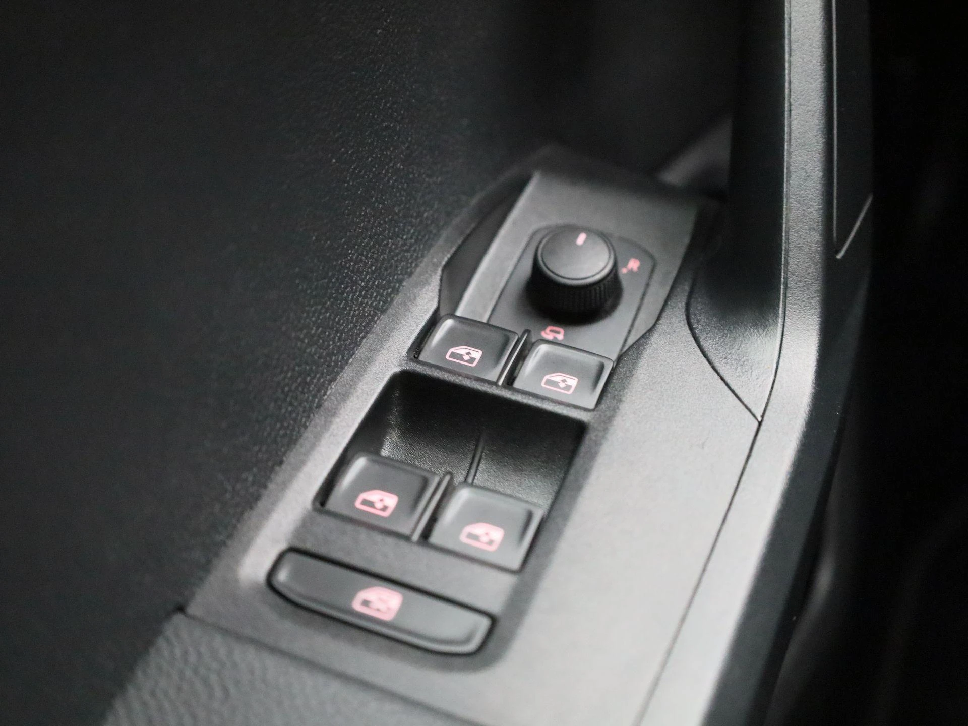 SEAT-Ibiza-image-27