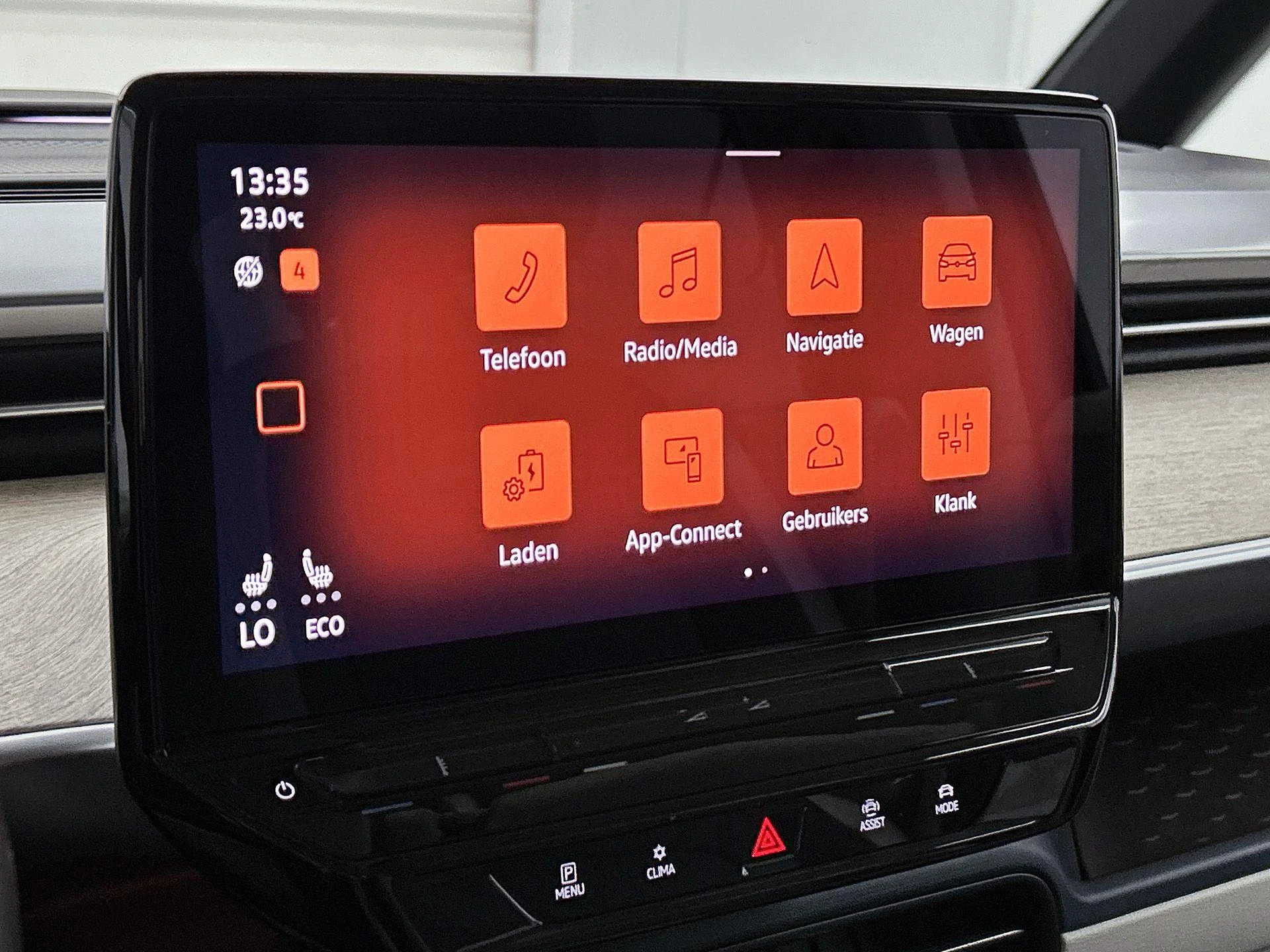 Volkswagen-ID. Buzz-image-6