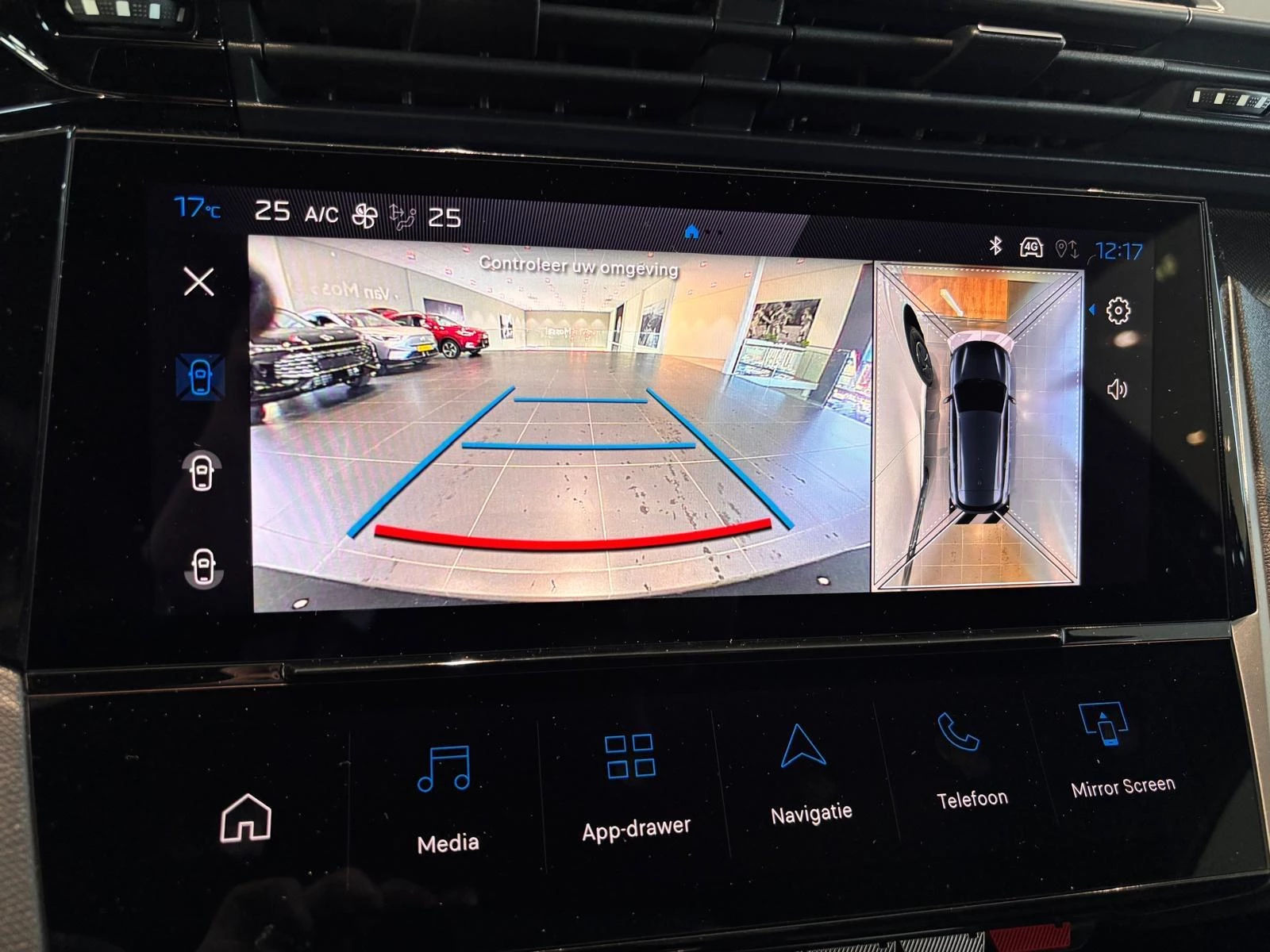 Peugeot-e-308-image-28