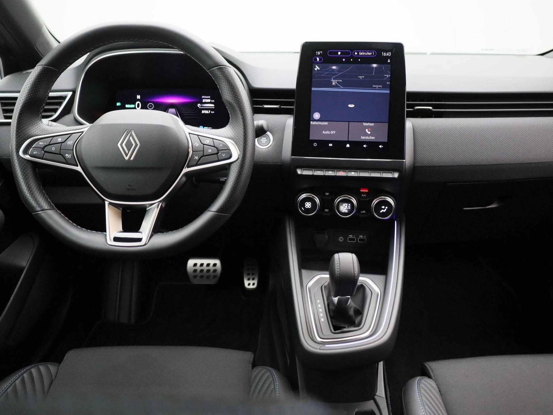Renault-Clio-image-6