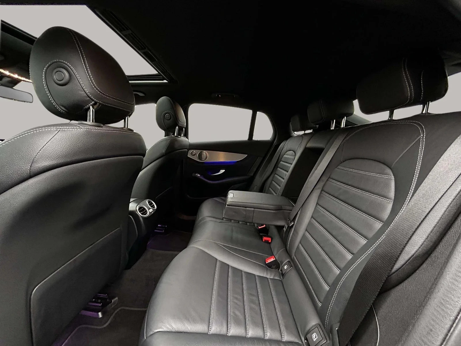 Mercedes-Benz-GLC-image-13