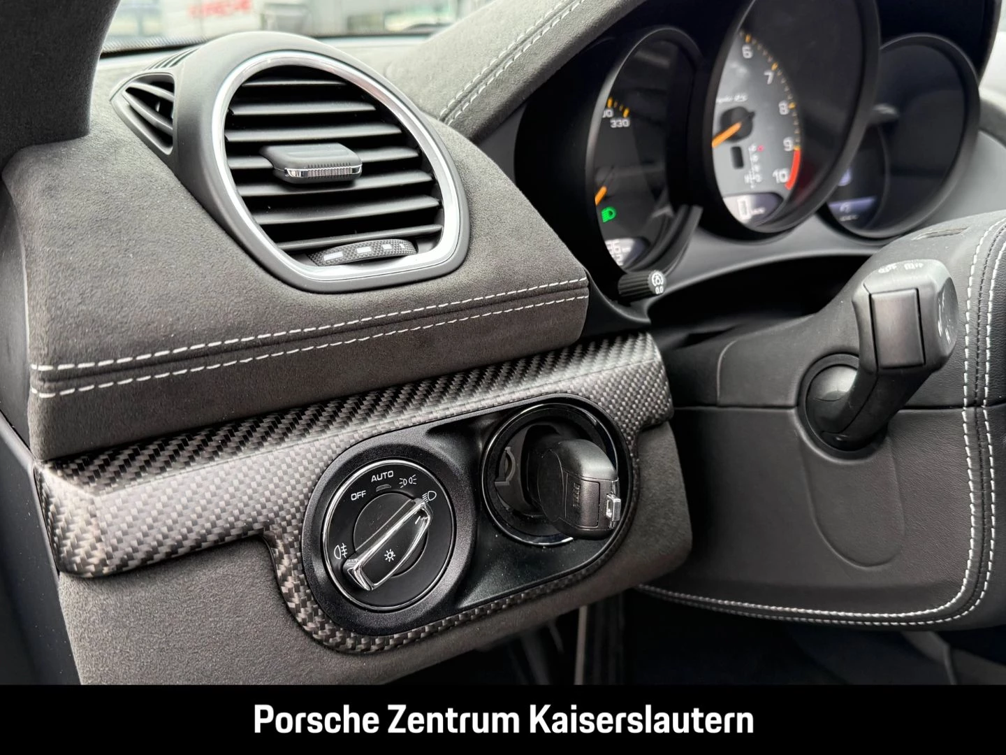 Porsche 718 Spyder RS Liftsystem-VA Weissach-Paket BOSE spyder rs982C 718 Spyder RS Liftsystem-VA Weissach-Paket BOSE spyder rs