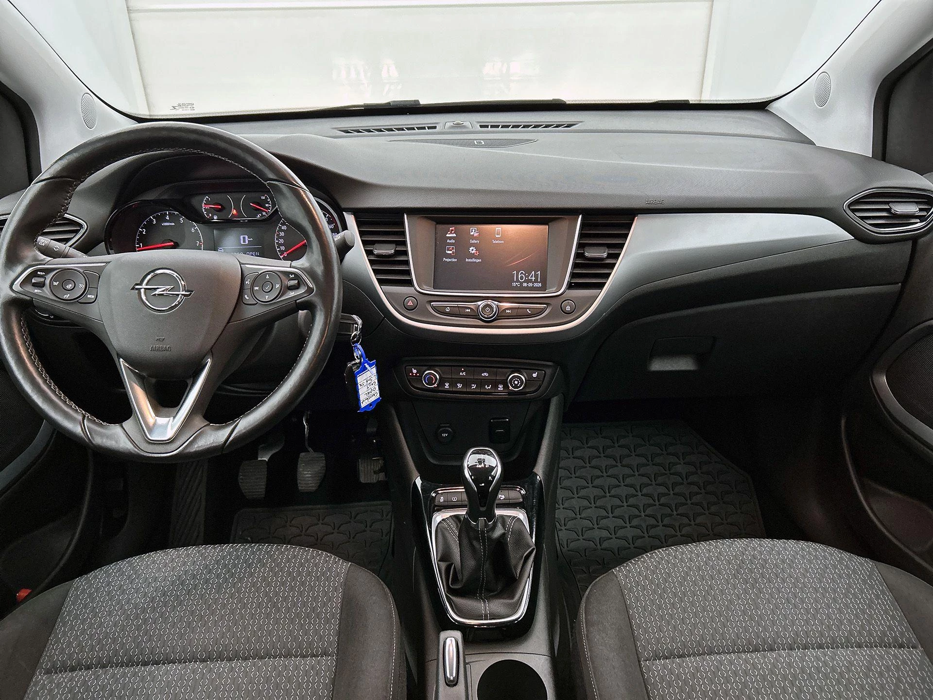 Opel Crossland X 1.2 Online Edition
