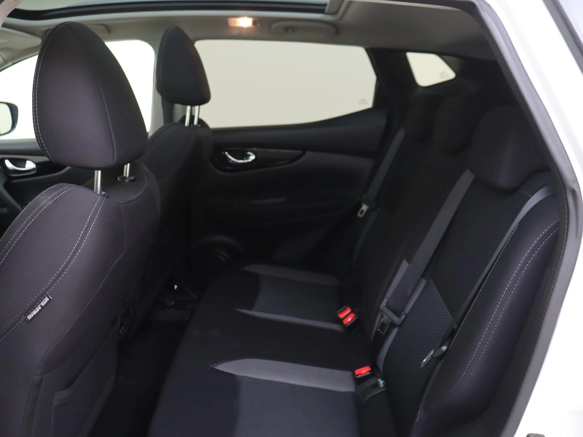 Nissan-QASHQAI-image-15