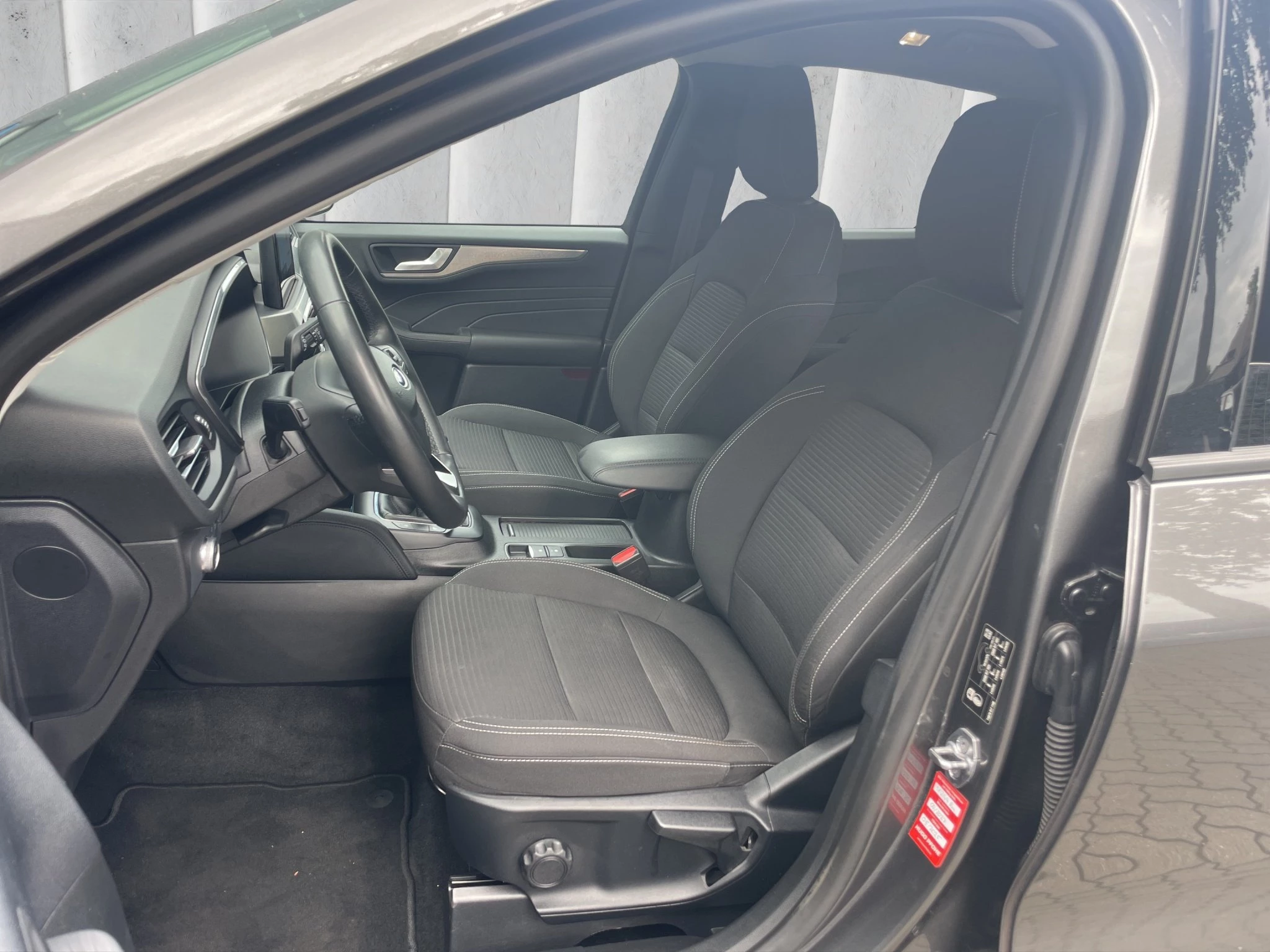 Ford Kuga Titanium NAVI | WINTER-PAKET | WINTERRÄDER