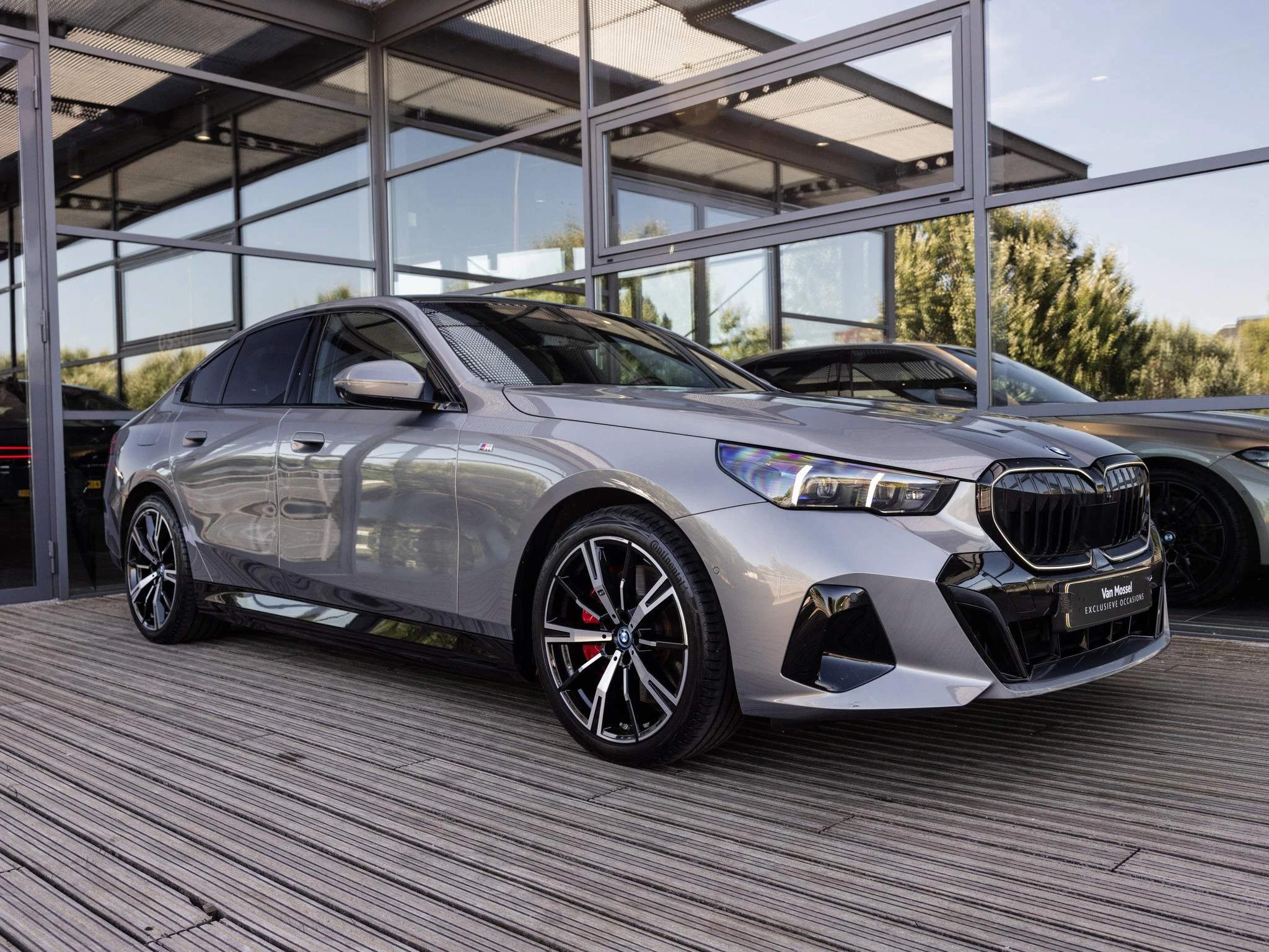 BMW-i5-image-3