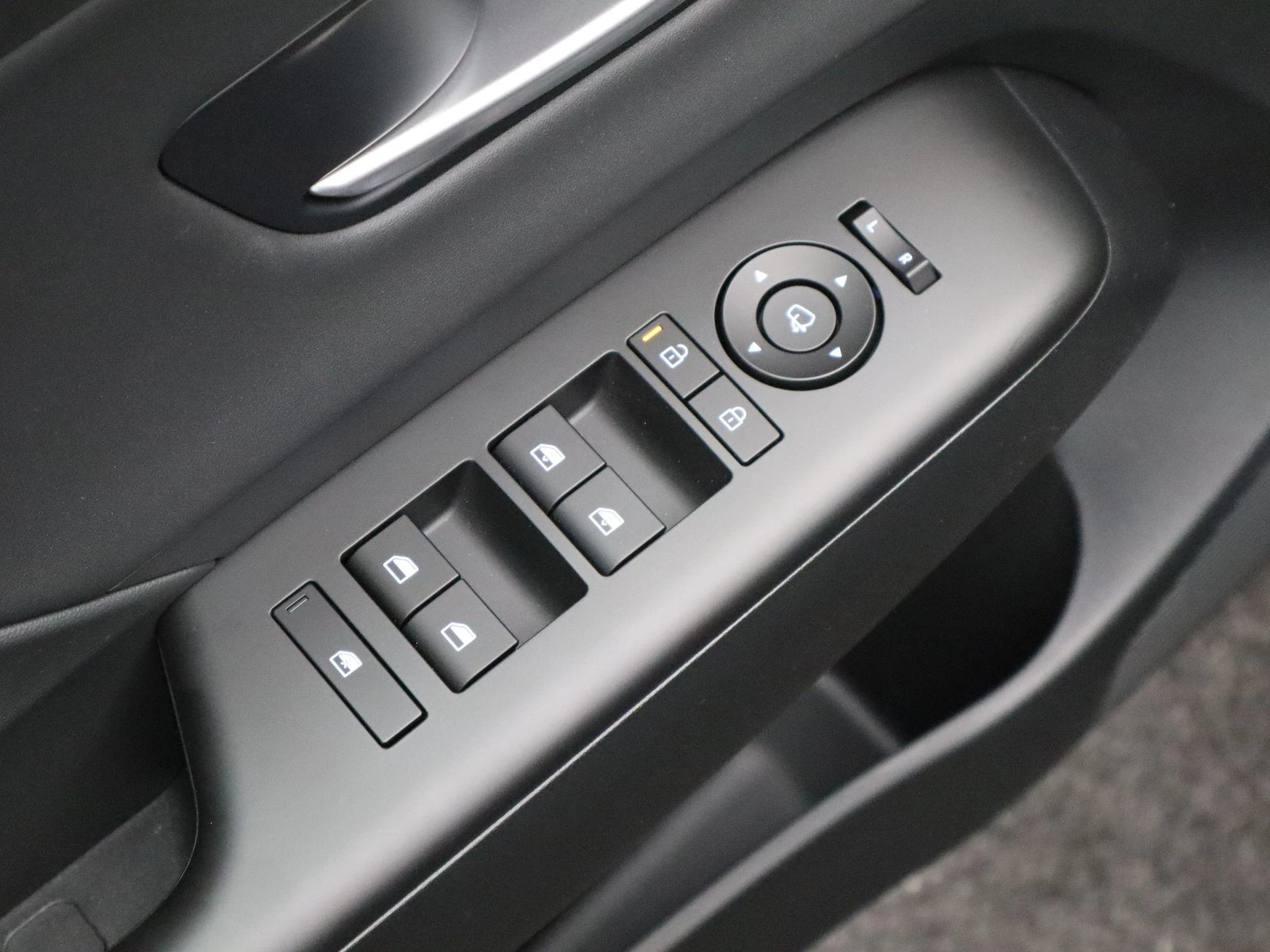 Hyundai-Kona-image-27