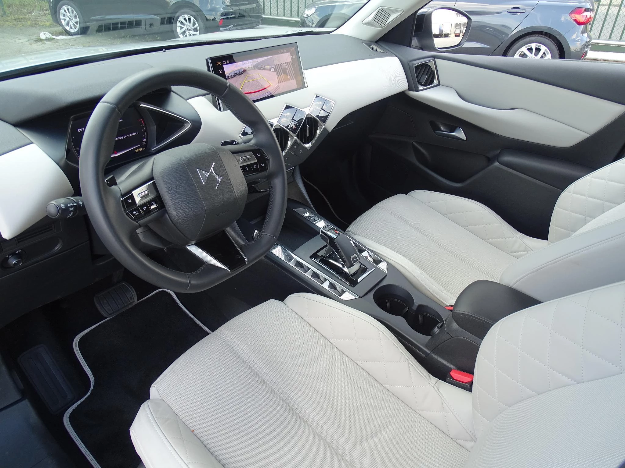 DS DS 3 1.2T Esprit de voyage automaat