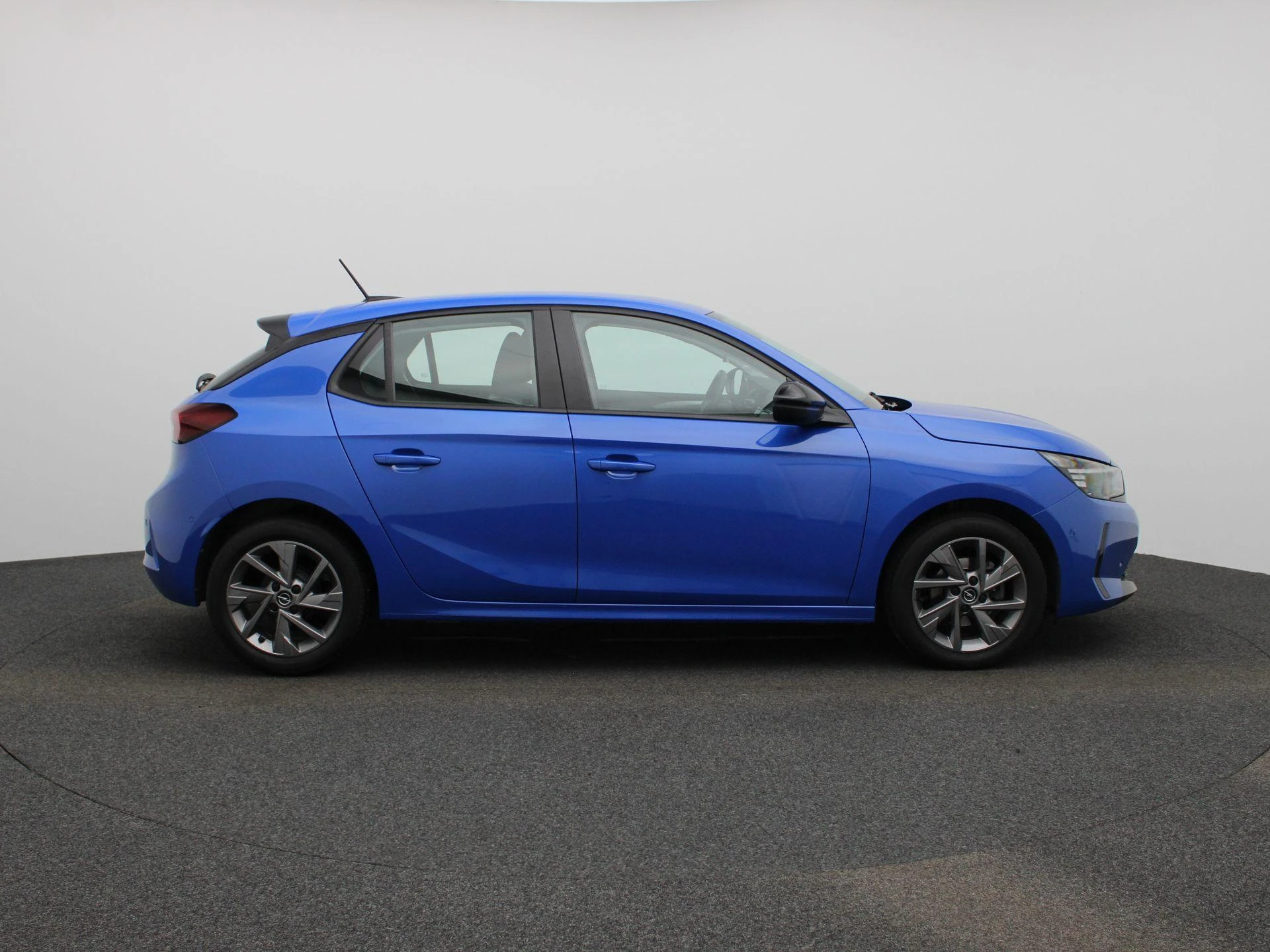 Opel-Corsa-image-5