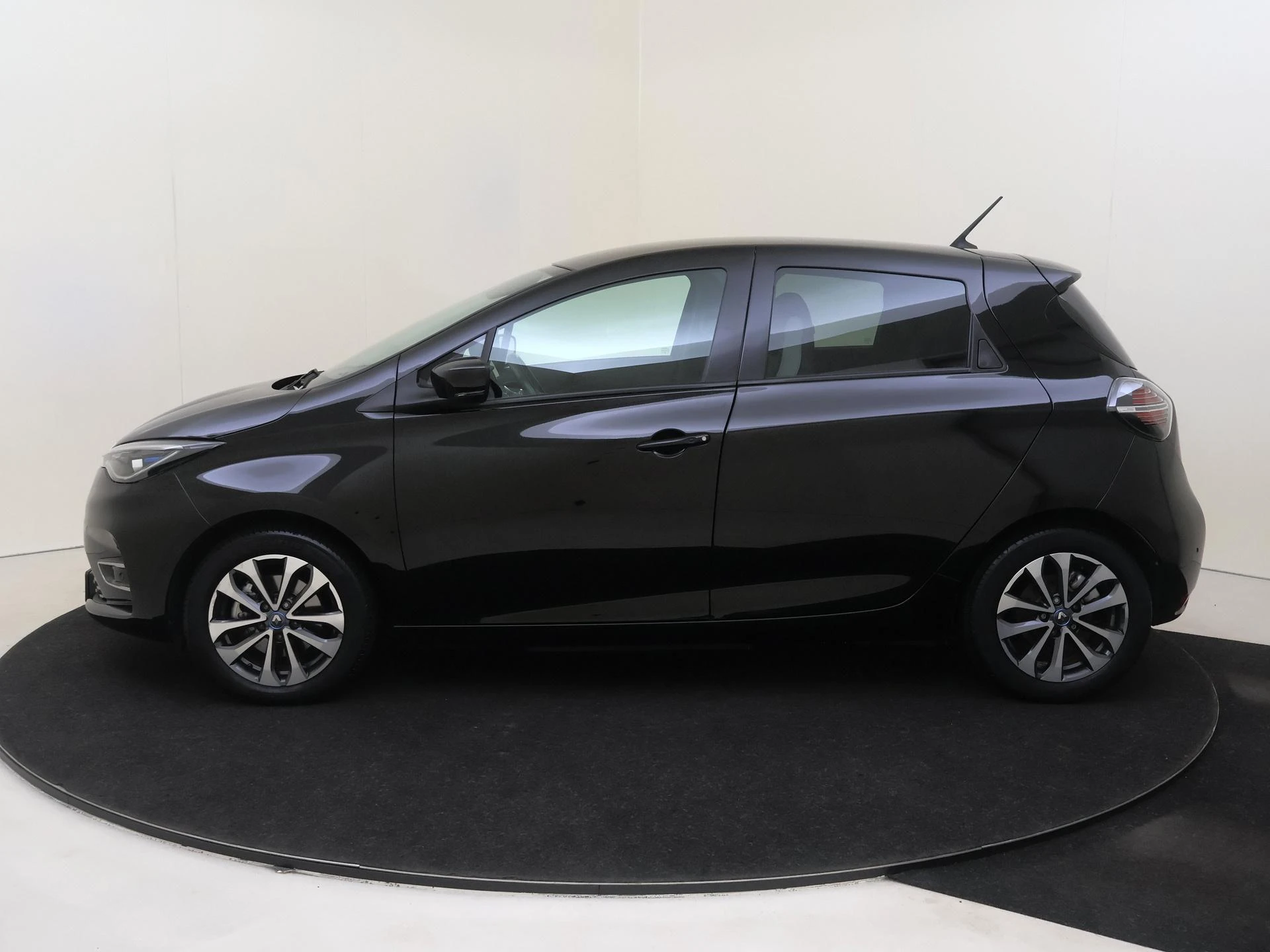 Renault-ZOE-image-3