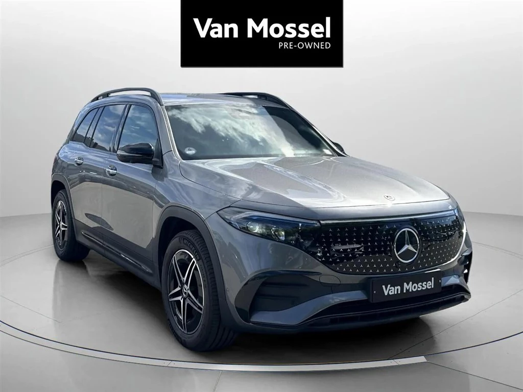 Mercedes-Benz-EQB-image-2