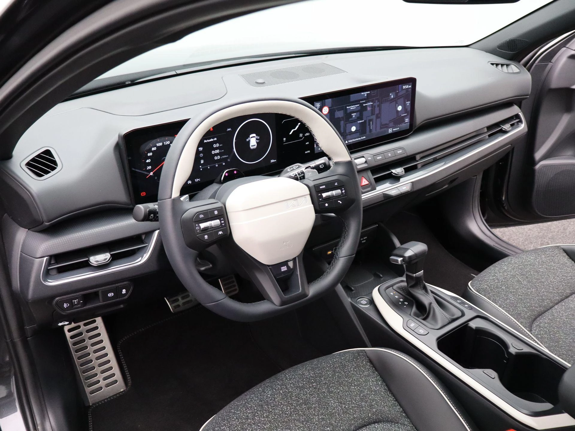 Kia-K4-image-31